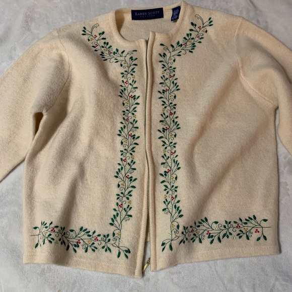 Vintage Handmade Karen Scott Embroidered 100% Wool Sweater Cottagecore - Picture 2 of 5